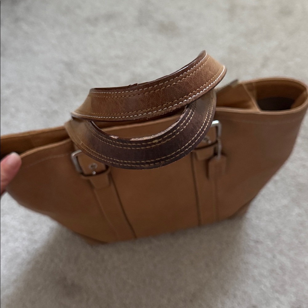 Coach Tan Leather Handbag - Picture 6 of 10